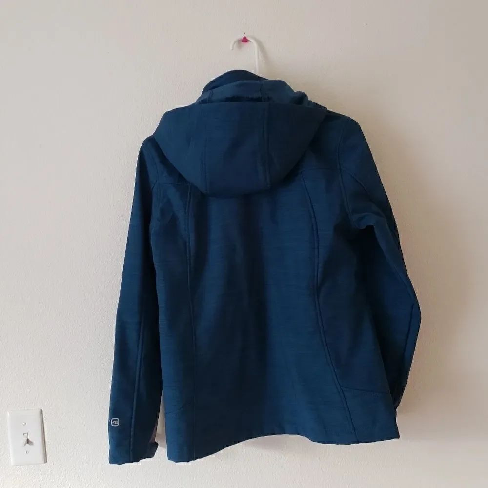 Free Country Super Softshell Women's Jacket - Picture 4 of 7